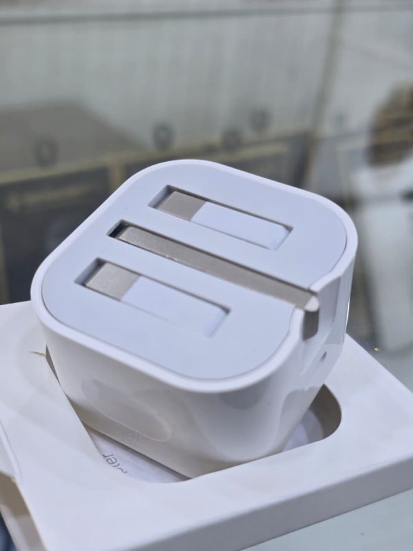 IPhone 20W Power Adapter