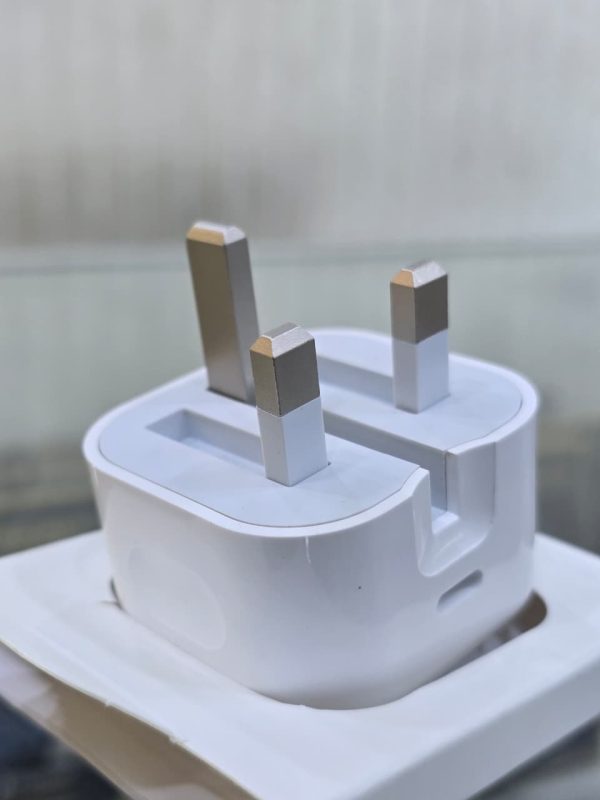 IPhone 20W Power Adapter